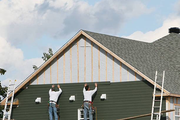 Professional Emergency Siding Repair technician working in Twinsburg, OH
